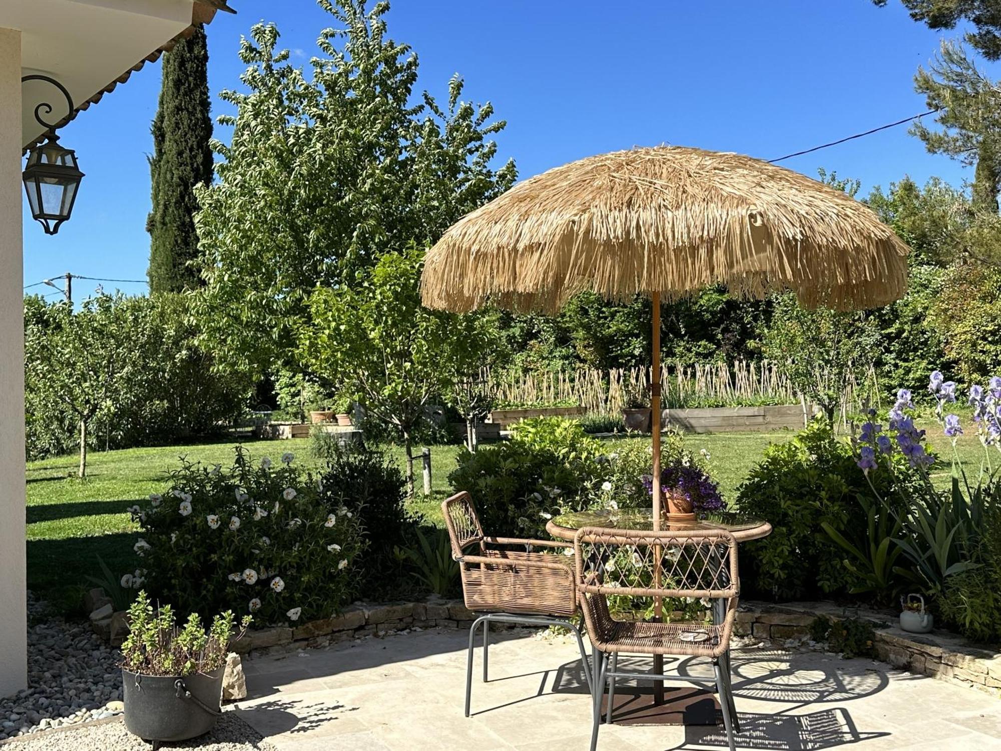 Hotel La Parenthese Saint Donat Aix-en-Provence Exterior foto